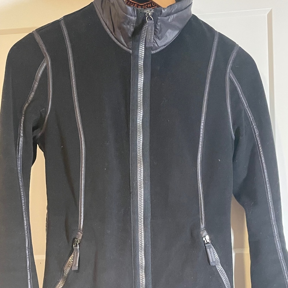 FRAUENSCHUH Fleece Black Vest (SIZE 1)